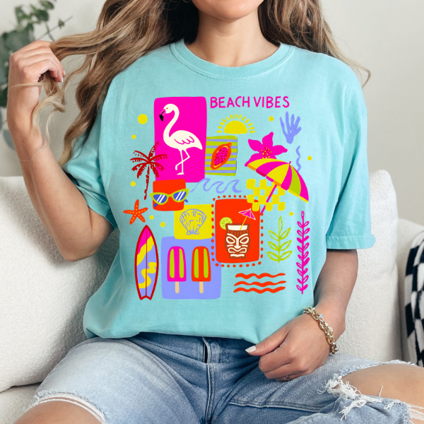 Beach Vibes Graphic Tee β Colorful Summer Shirt, Tropical Flamingo Tee, Cute Vacation Outfit