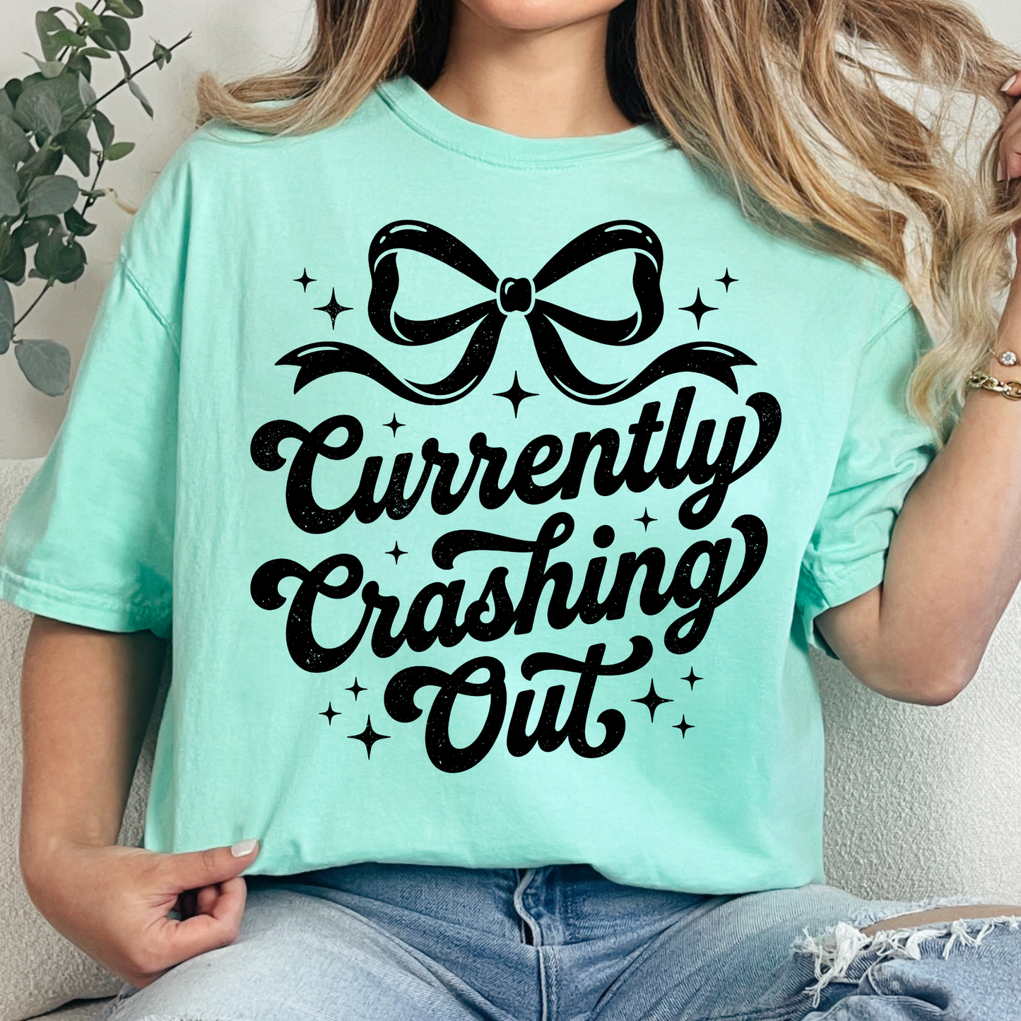 Currently Crushing It Graphic T-Shirt – Trendy Pink Bow Tee for Women, Cute Girly Statement Shirt, Casual Everyday Outfit Top