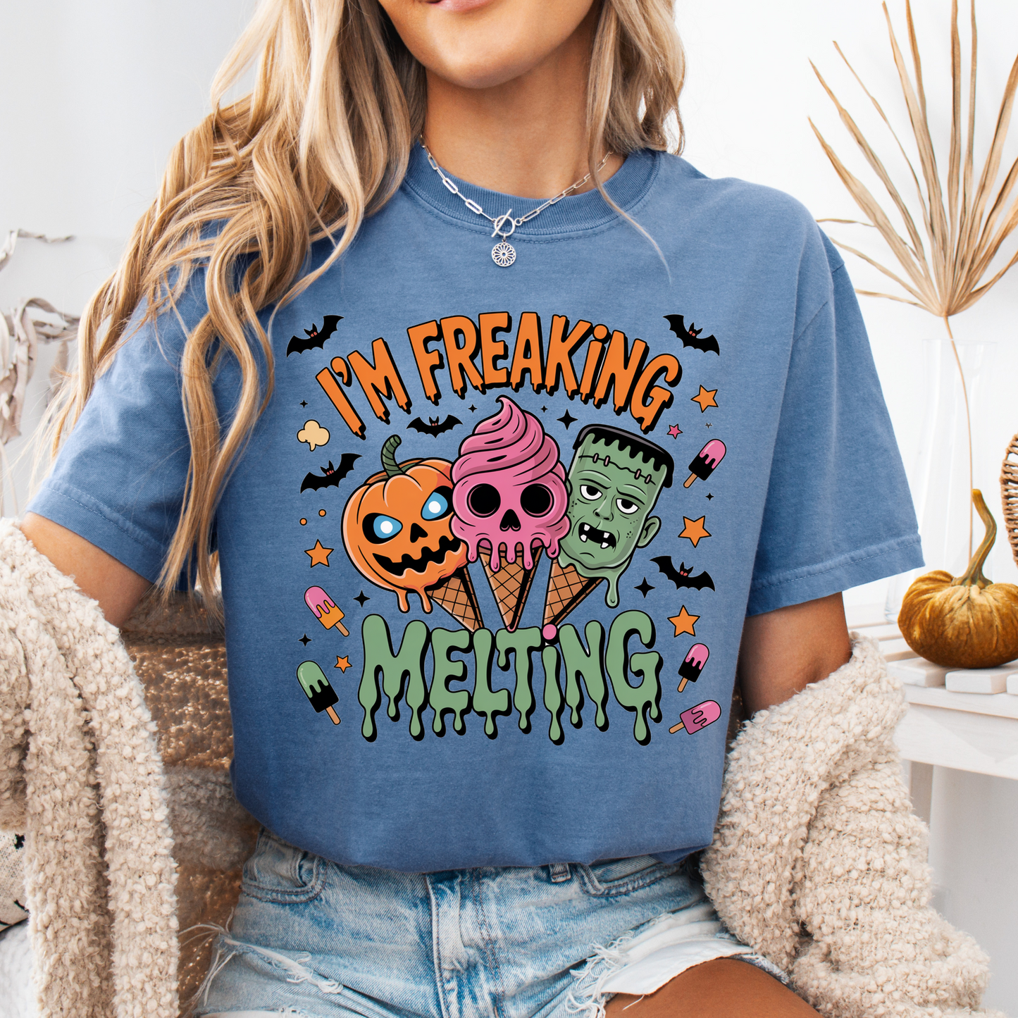I'm Freaking Melting Funny Halloween T-shirt (Copy)